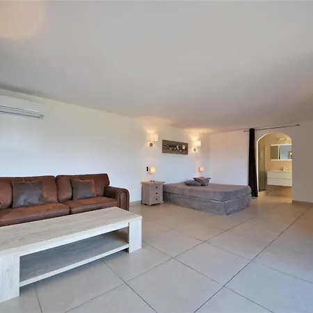 Santa Giulia Park Appartement *