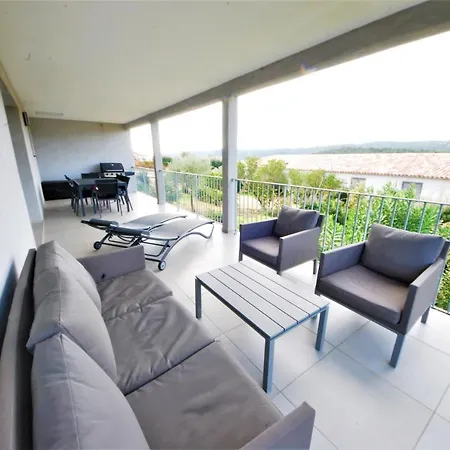 Santa Giulia Park Apartment *