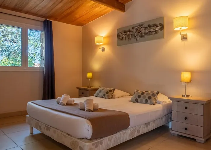 Santa Giulia Park 公寓 *